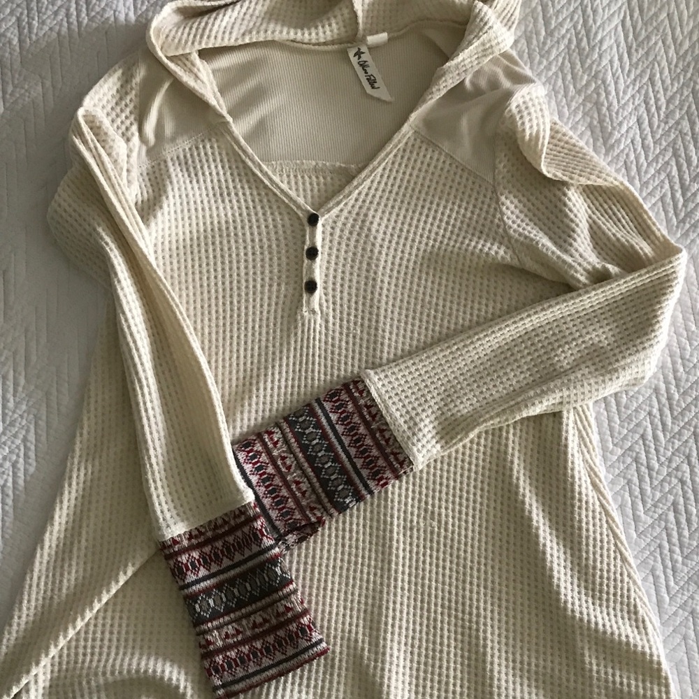 Hooded tunic